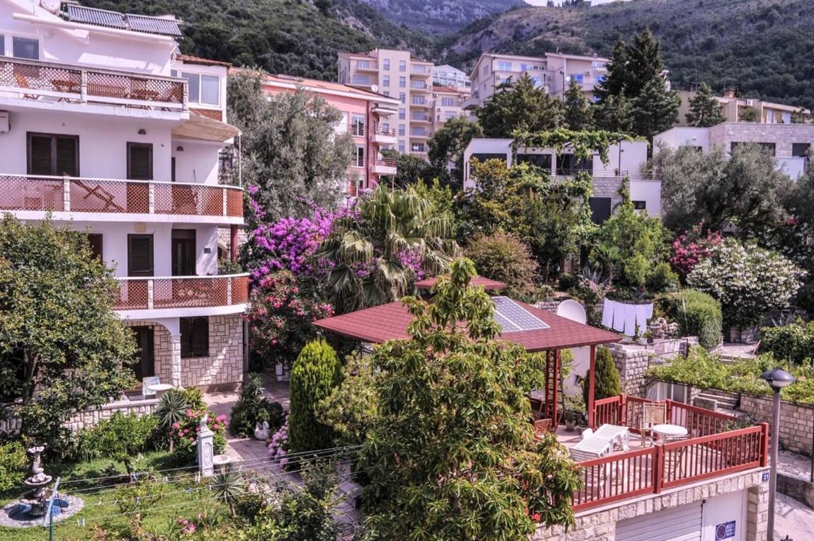 Vila Mila Petrovac Exteriör bild